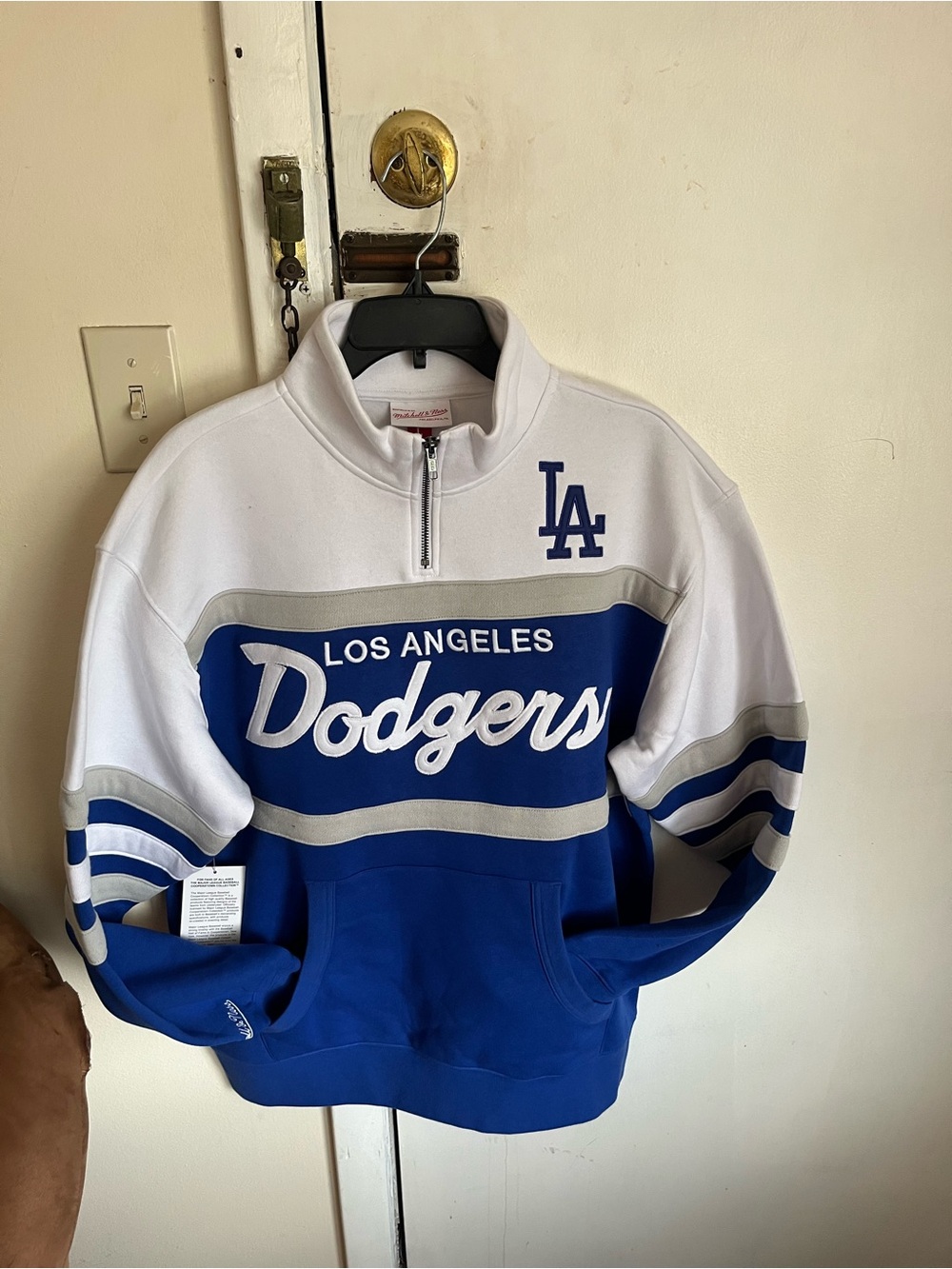 Los Angeles Dodgers Mitchell & ness men’s MLB 1/4 zip jacket L